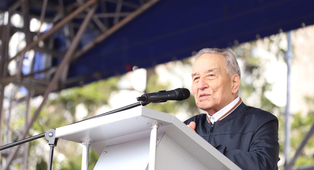 Владимир Штыгашев. Фото пресс-службы Верховного Совета РХ