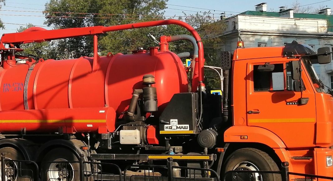 Откачка. Машина. Фото предоставлено отделом по связям с общественностью