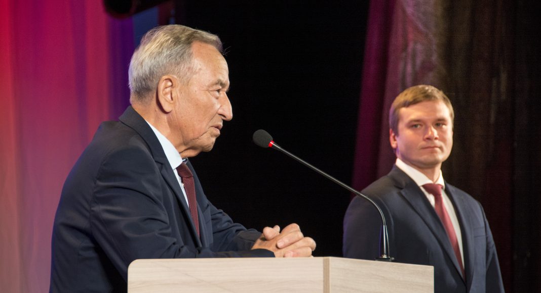 Штыгашев и Коновалов. Фото пресс-службы главы РХ Штыгашев и Коновалов. Фото пресс-службы главы РХ