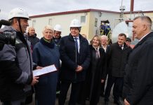 Фото со страницы Минстроя РХ