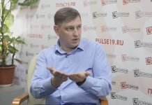 Иван Кукарцев в студии «Пульса Хакасии»