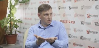 Иван Кукарцев в студии «Пульса Хакасии»