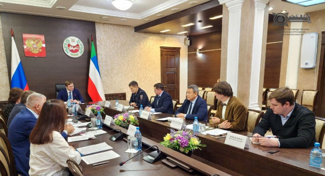 Фото пресс-службы правительства РХ