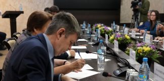 Фото пресс-службы правительства РХ