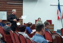 Сергей Ряшенцев в Совете депутатов Саяногорска.