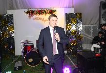 Валентин Коновалов. Движение первых