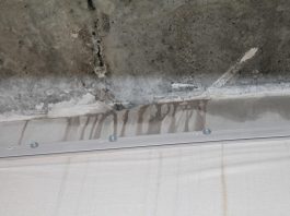 Протекающий потолок. Фото экспертизы квартиры в Шира