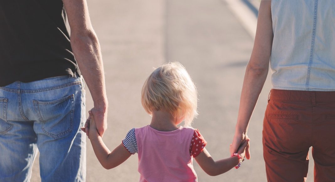 Семья. Изображение из фотобанка