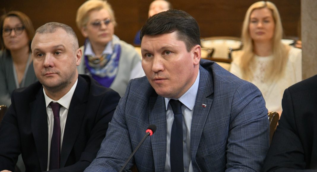 Евгений Молодняков. Фото пресс-службы главы РХ Евгений Молодняков. Фото пресс-службы главы РХ