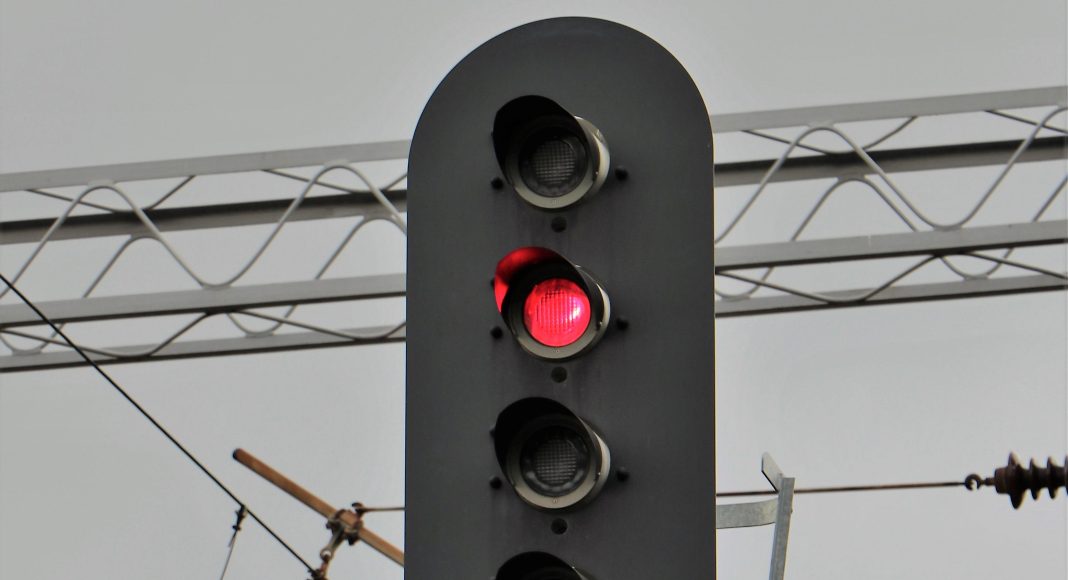 Железнодорожный светофор