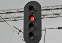 Железнодорожный светофор