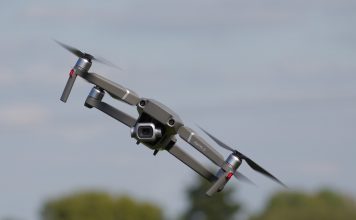 Тихие пропеллеры для дронов начали разрабатывать в России Беспилотник, дрон. Изображение из фотобанка