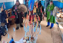 Шаманы. Фото из социальной сети