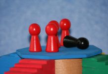 Риск, слабость. Изображение из фотобанка