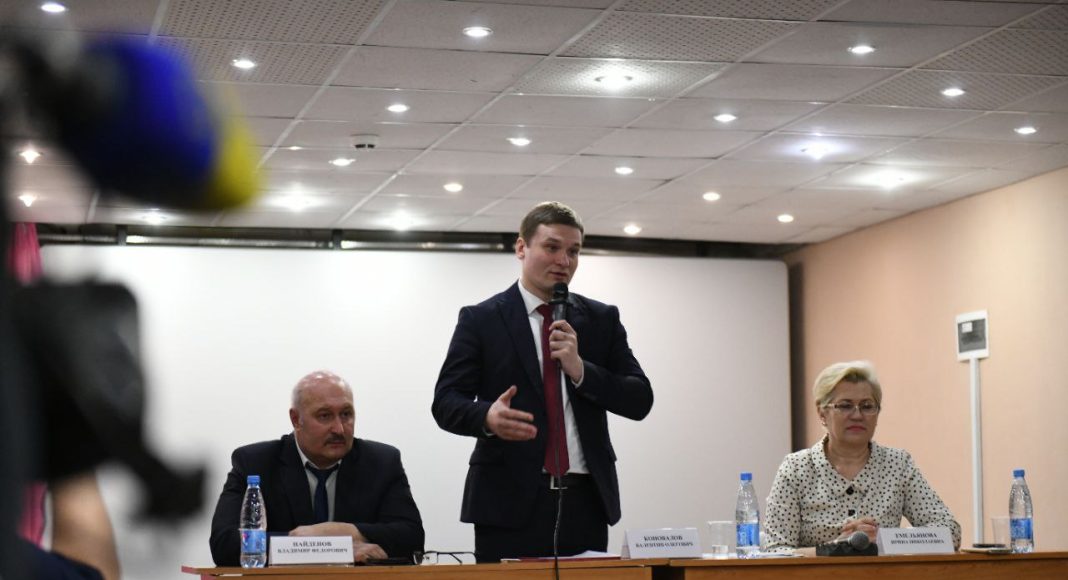 Валентин Коновалов и Владимир Найденов в Сорске. Фото пресс-службы главы РХ Валентин Коновалов и Владимир Найденов в Сорске. Фото пресс-службы главы РХ