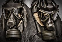 Противогазы. Экология. Вредный воздух. Изображение из фотобанка