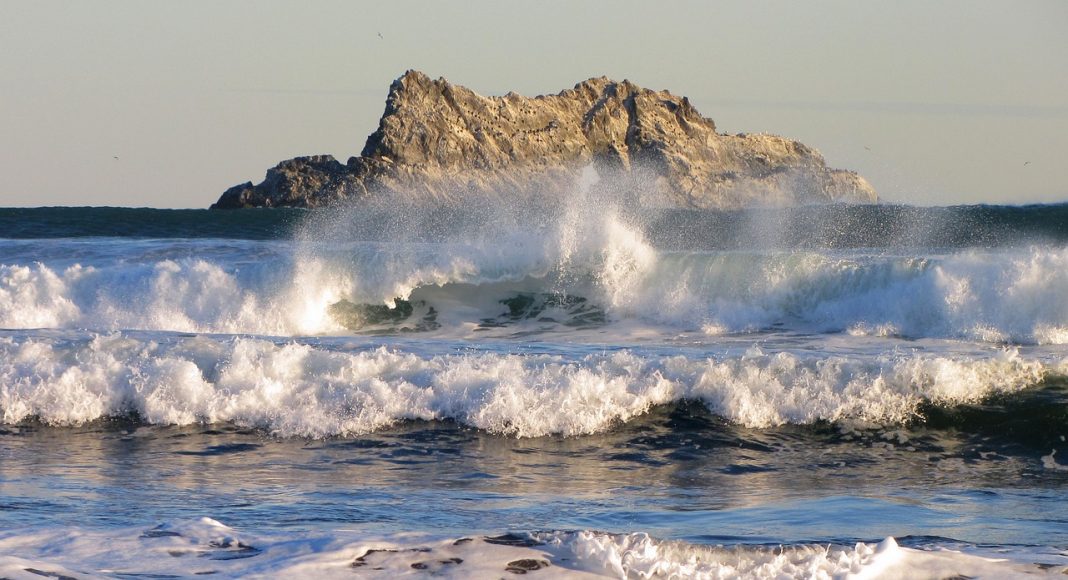 Тихий океан. Изображение из фотобанка Тихий океан. Изображение из фотобанка