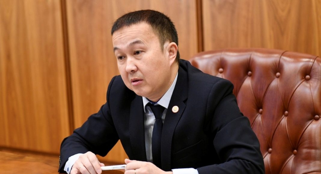 Андрей Шулбаев. Фото предоставлено пресс-службой главы Хакасии Андрей Шулбаев. Фото предоставлено пресс-службой главы Хакасии