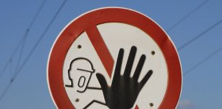 Несчастный случай, знак