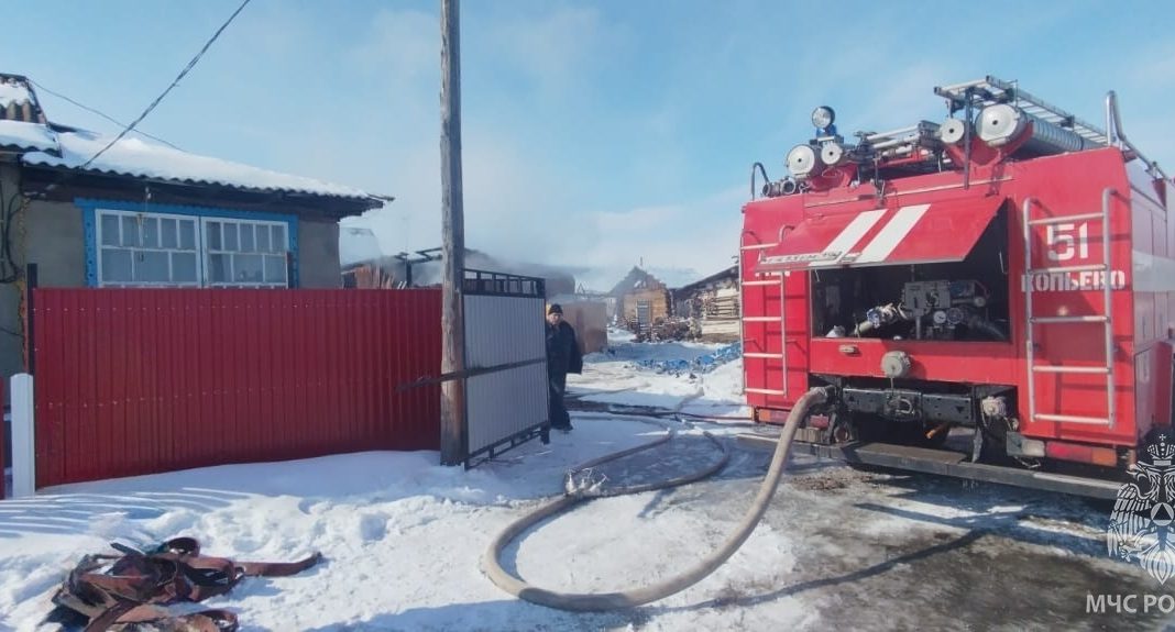 Пожарные. Фото МЧС по РХ