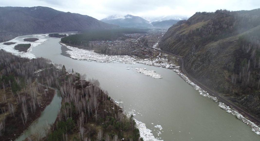 Река Абакан. Район Абазы. Фото предоставлено пресс-службой Управления по ГО и ЧС