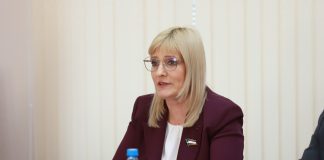 Галина Елистратова. Фото пресс-службы Верховного Совета