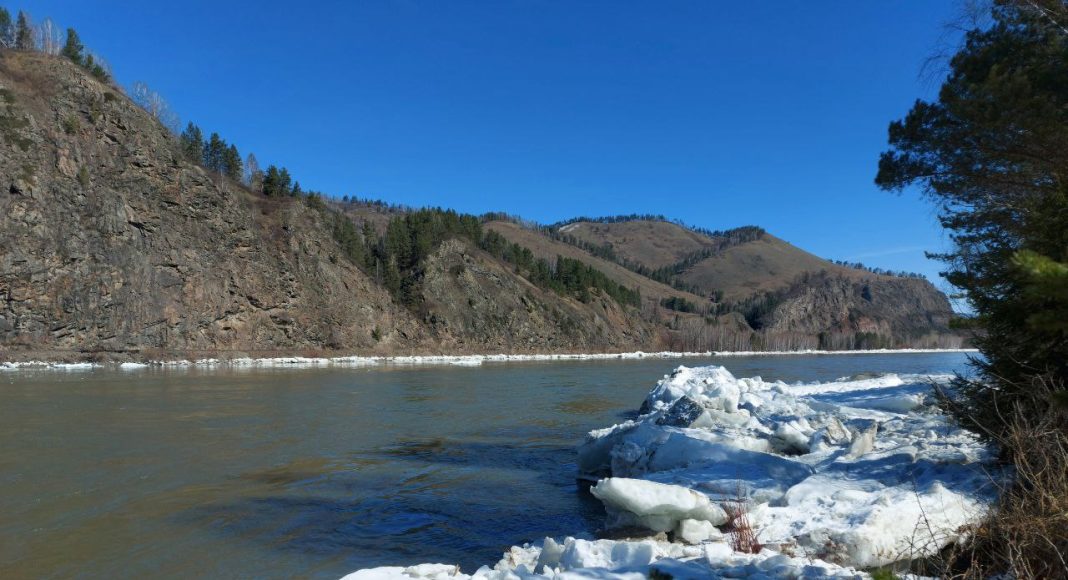 Абаза. Река Абакан. Фото Администрации Абазы