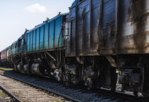 Поезд. Состав. Изображение kandinsky