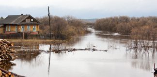 Подтопление. Изображение из фотобанка