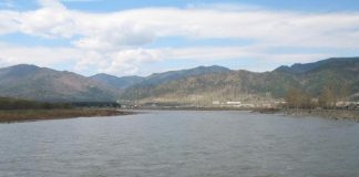 Река Абакан. Фото предоставлено пресс-службой Государственного комитета по ГО и ЧС