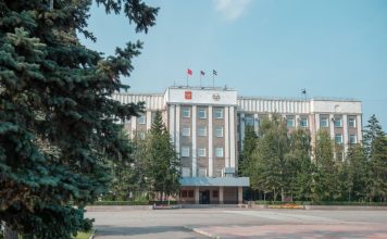 В Хакасии создана особая экономическая зона Здание правительства Хакасии. Фото пресс-службы правительства РХ