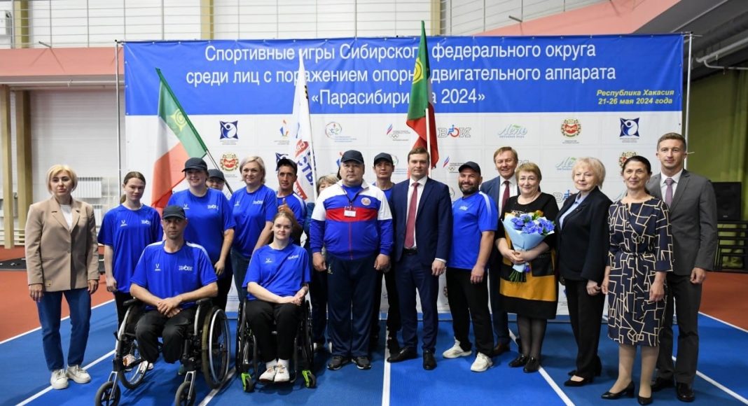 Фото со страницы Валентина Коновалова
