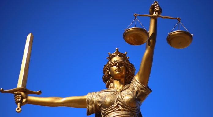 Суд, Фемида. Изображение из фотобанка