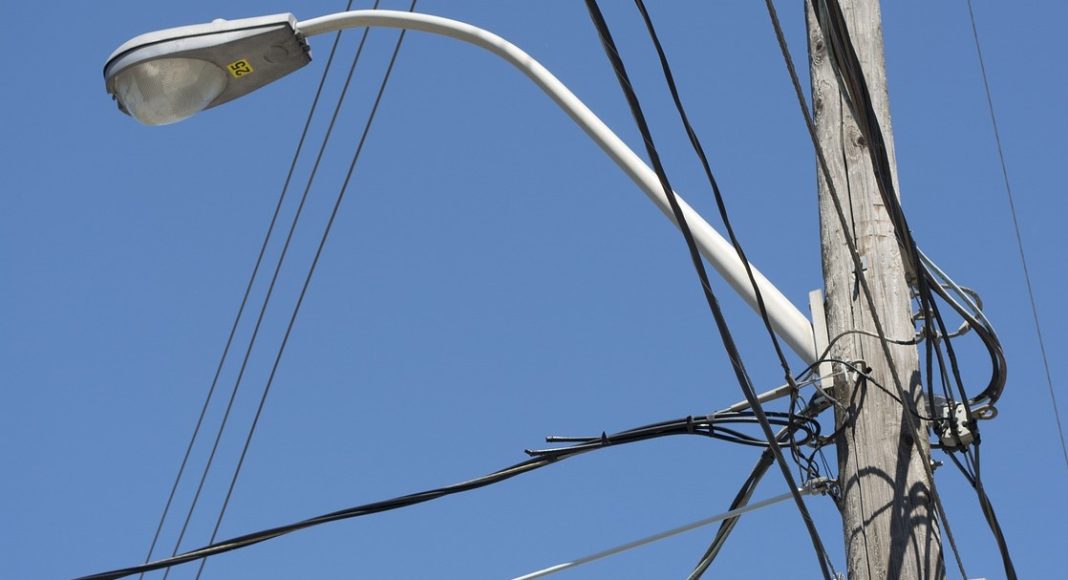 Уличное освещение. Изображение из фотобанка