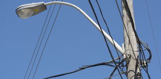 Уличное освещение. Изображение из фотобанка