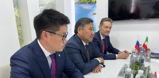 Фото со страницы главы Тувы