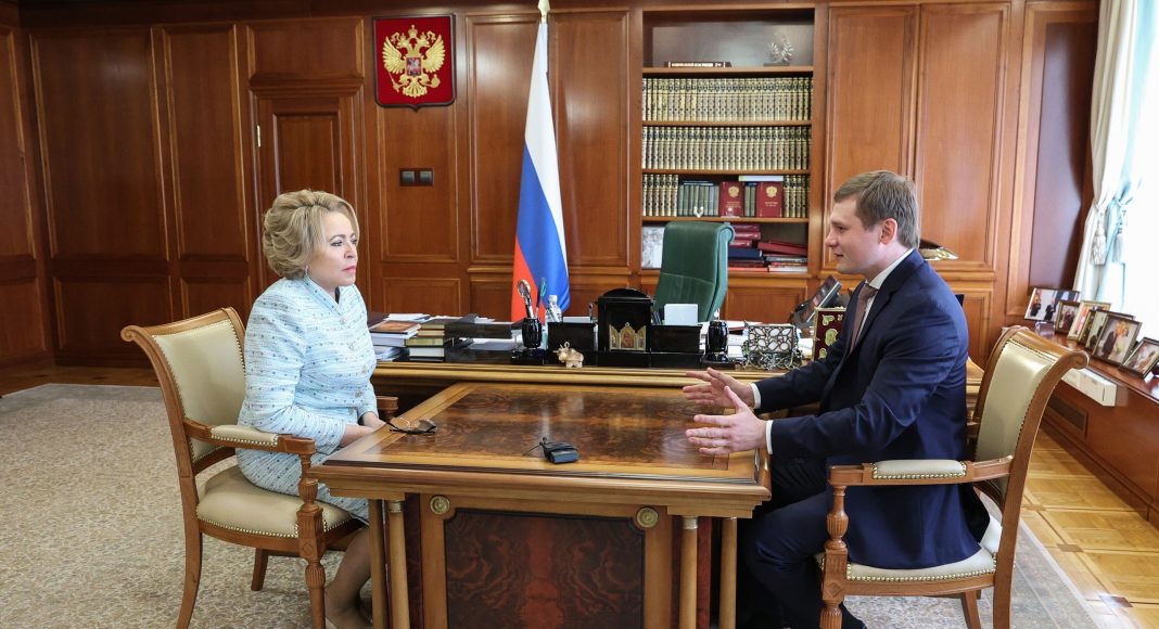 Валентина Матвиенко и Валентин Коновалов. Фото со страницы Валентина Коновалова