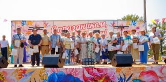 Фото со страницы главы Хакасии
