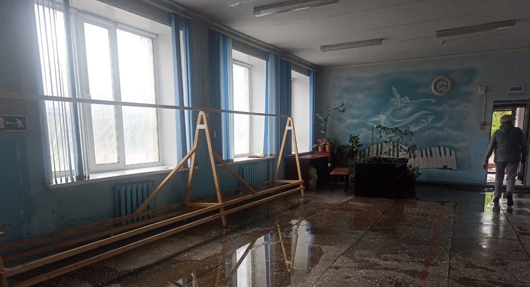 ДК в Зеленом после дождя. Фото предоставлено пресс-службой Минкультуры РХ