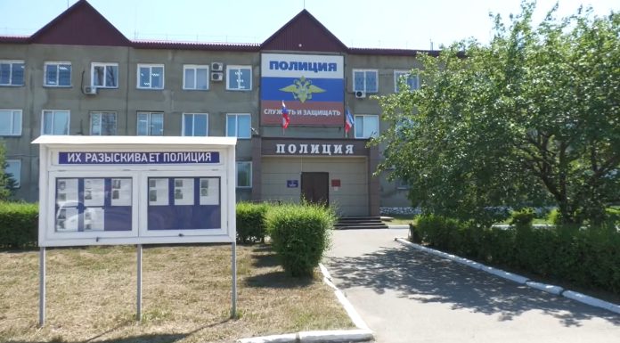 В Саяногорске полиция раскрыла кражу телефона Полиция Саяногорска, ОМВД по г. Саяногорску. Кадр съемки МВД