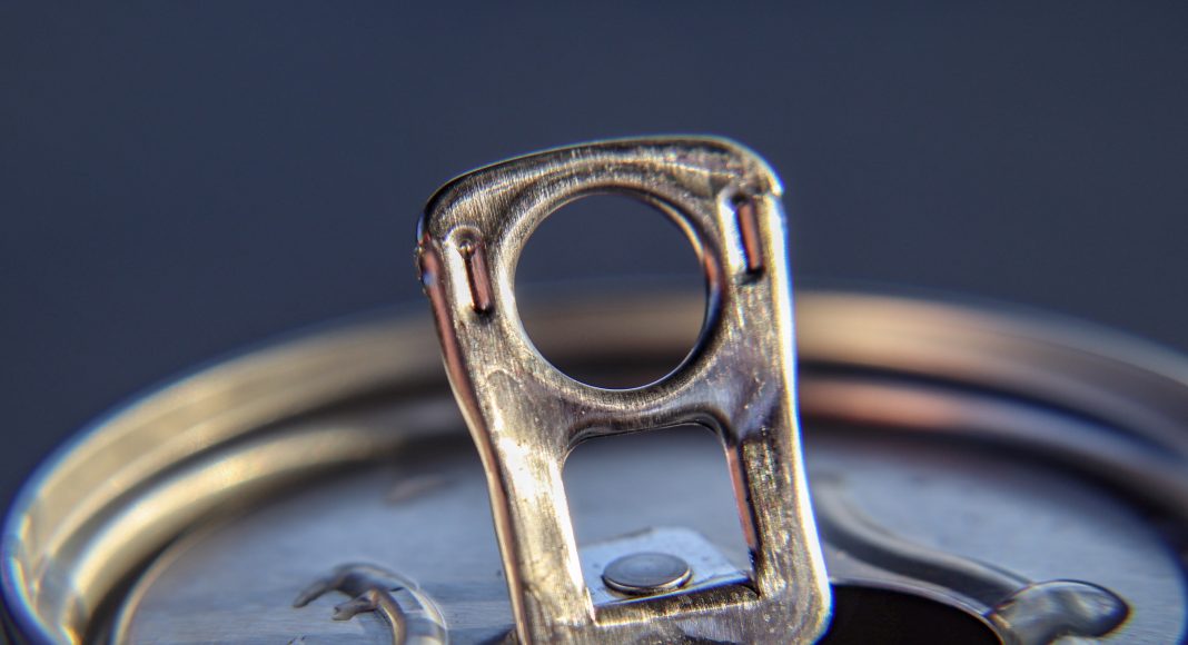 Банка газировки