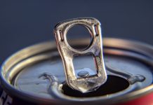 Банка газировки