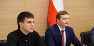 Михаил Котюков и Валентин Коновалов. Фото со страницы главы РХ