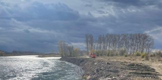 Укрепление берега реки Абакан. Фото из телеграм-канала Минприроды РХ