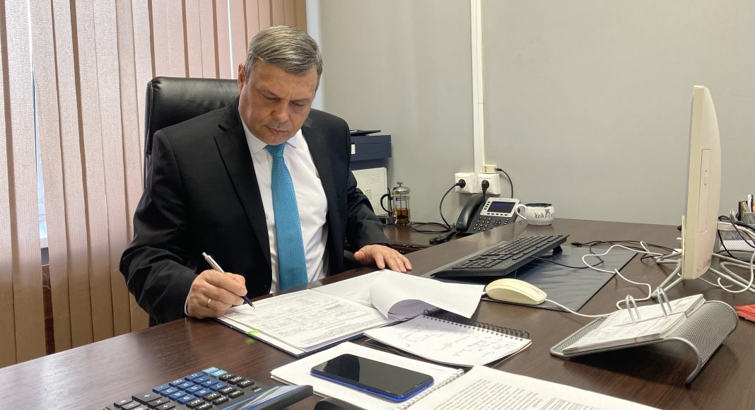 Александр Мяхар в Фонде развития РХ. Фото: Юлия Бухтуева