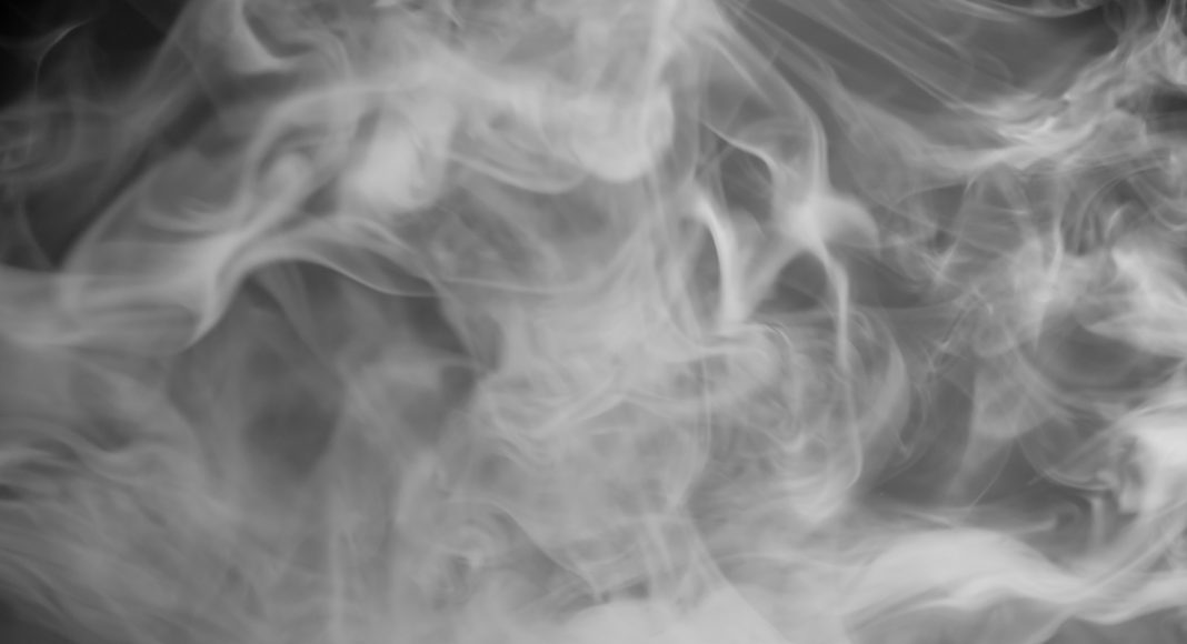 Изображение из фотобанка Дым