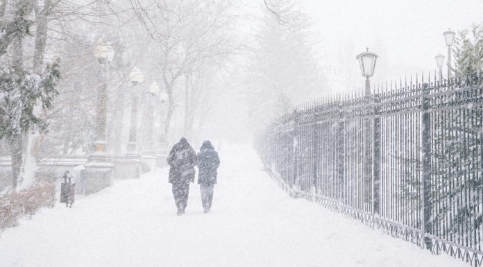 Ветер, метель