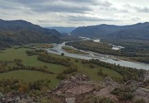 Природа Хакасии. Фото Ивана Кукарцева