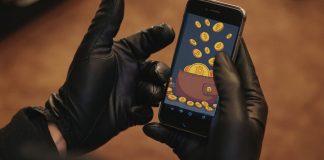 Мошенники, деньги, криптовалюта