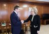 Валентин Коновалов и Валентина Матвиенко. Фото со страницы главы РХ